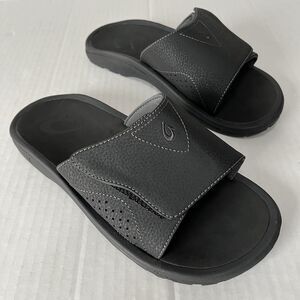 OluKai Nalu Slide Sandals Mens Black Water Resistant Slip On Casual Outdoor Sz 9